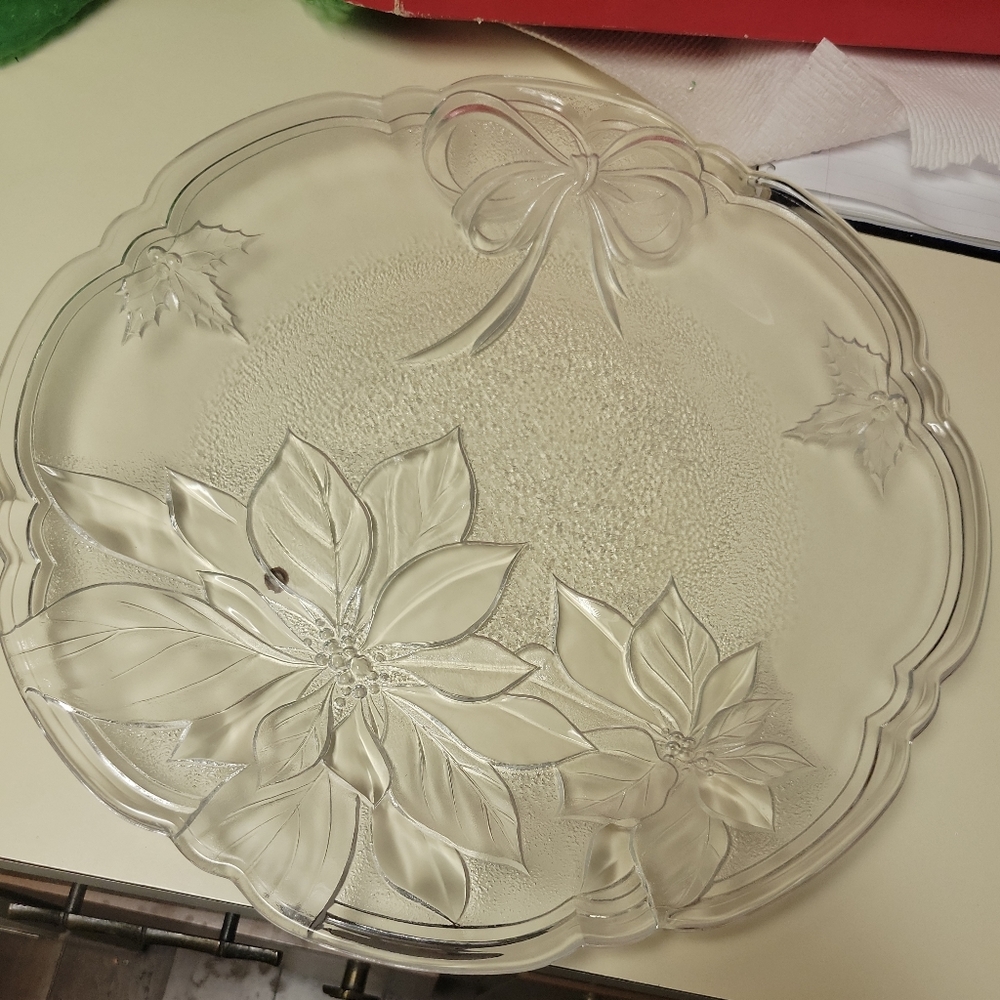Home Beautiful crystall hostess platter.